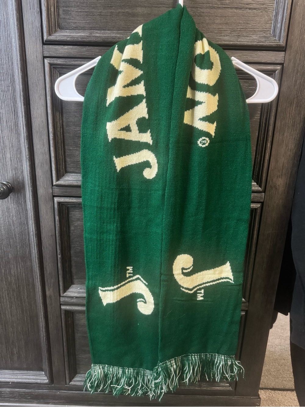 Jameson scarf